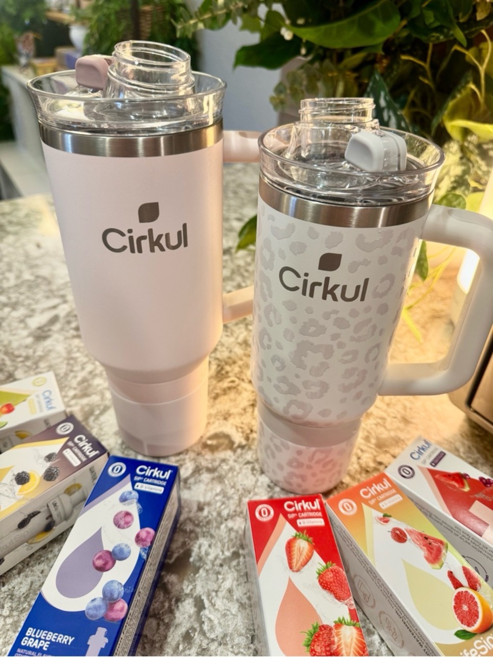 Cirkul Water Bottles- Light Pink & White Leopard Print - & 6 Flavor Cartridges - Picture 2 of 3
